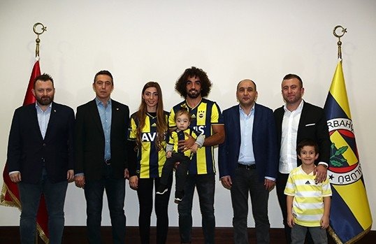 Sadık Çiftpınar resmen Fenerbahçe’de!