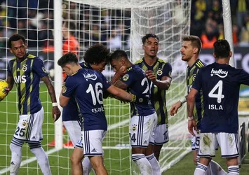 5 maçta 16 gol attı