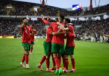 Bizim Çocuklar'ın rakibi Portekiz İrlanda'yı rahat geçti!