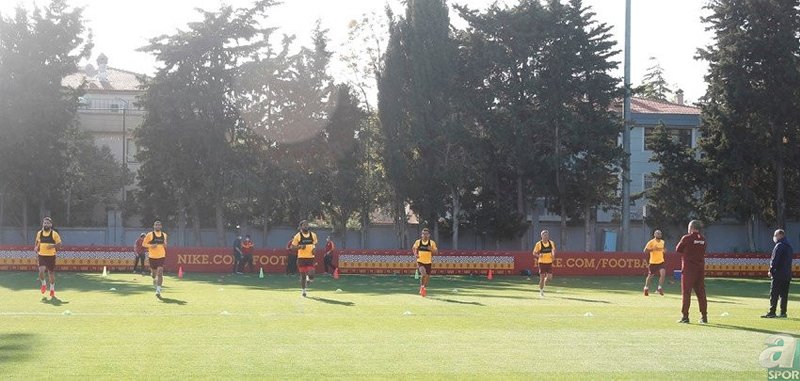 Galatasaray’da futbolcular ve teknik ekipten dev feda! Mustafa Cengiz o rakamı işaret etmişti
