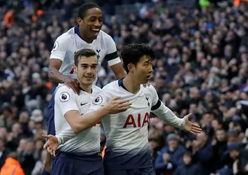 Tottenham zirve takibini sürdürdü