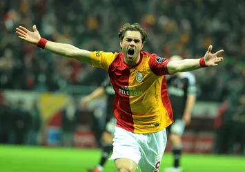 Elmander, G.Saray'daki görevini açıkladı