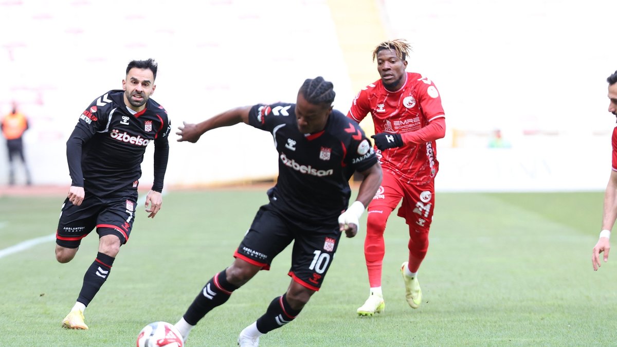 Ankara Keçiörengücü, Sivasspor engelini geçmesini bildi!