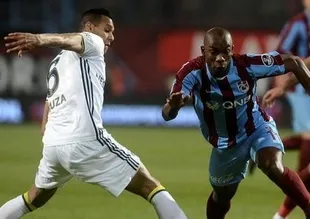 Fenerbahçe, Kadıköy'de Trabzonspor'u ağırlıyor