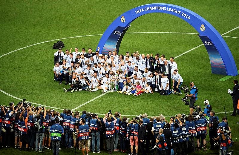 Şampiyonlar Ligi finalinde Türk bayrağına çirkin müdahale!