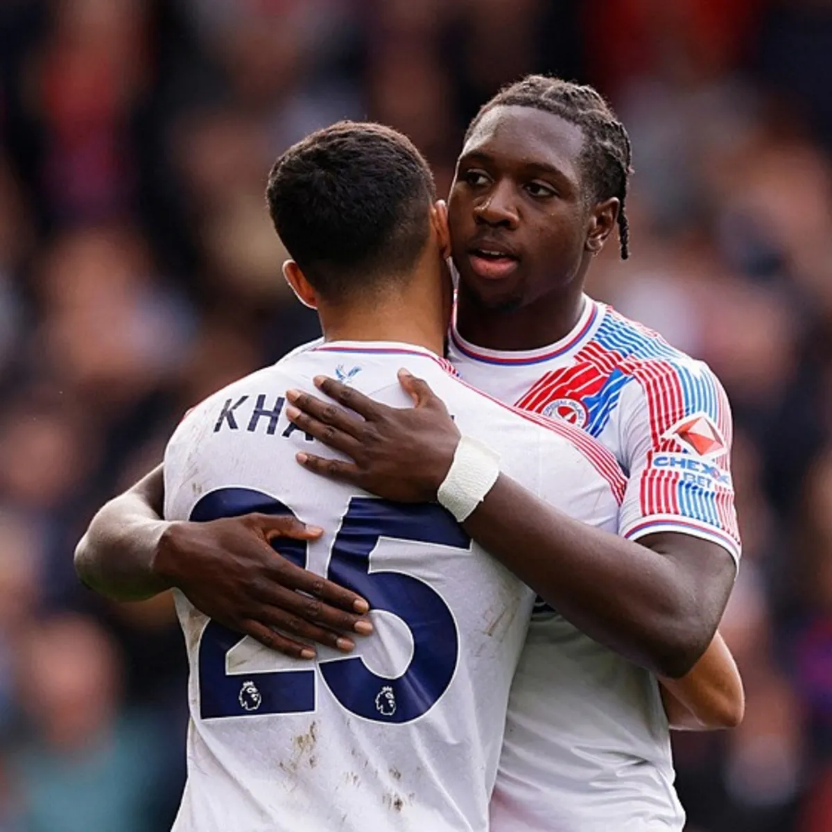 Crystal Palace, Nottingham Forest'ı evinde 3-1 mağlup etti
