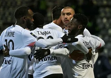 Burak attı Lille kazandı!