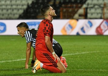 Beşiktaş Devler Ligi'ne havlu attı!
