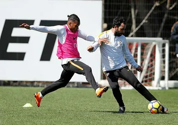 Galatasaray, derbi hazırlıklarını sürdürdü