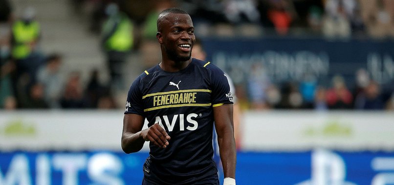 Fenerbahçe'de Enner Valencia'dan ilk 11 mesajı!