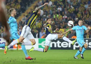 Yıldız isim yönetimle görüştü