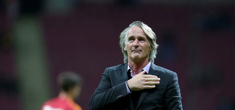 Fenerbahçe'ye Riekerink'i önerdi