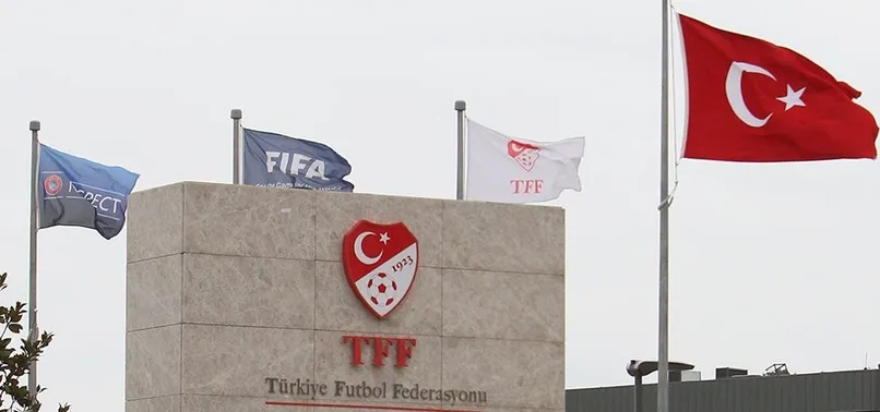 Fenerbahçe ve Galatasaray'a kötü haber