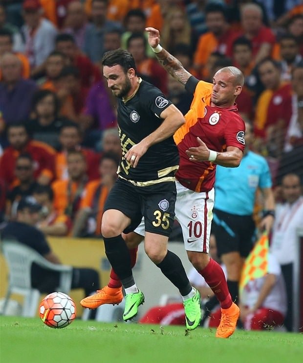 Rakip Osmanlı olunca sosyal medya yıkıldı