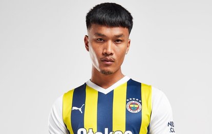 Fenerbahçe Başakşehir maçına yeni sezon formasıyla çıkacak