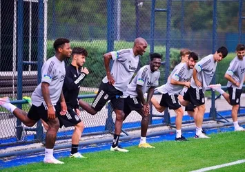 Kartal pür neşe!