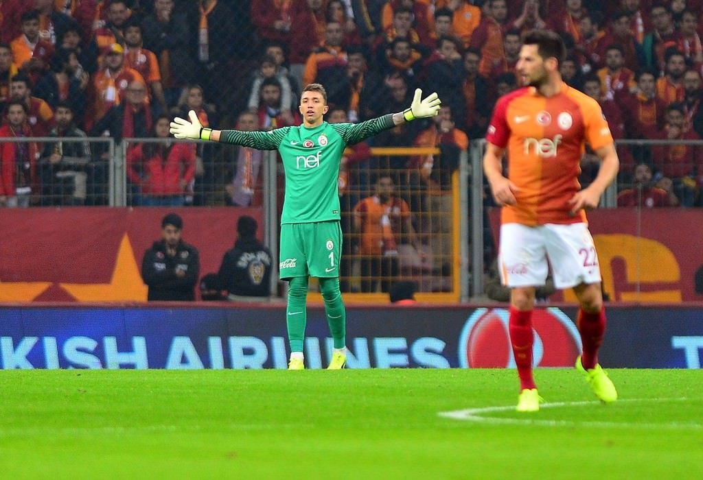 Galatasaray-Beşiktaş karşılaşmasından kareler