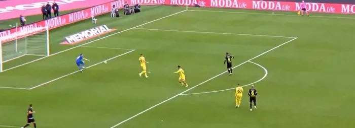 Fenerbahçe maçında inanılmaz an! Cengiz Ünder hatayı affetmedi - 3