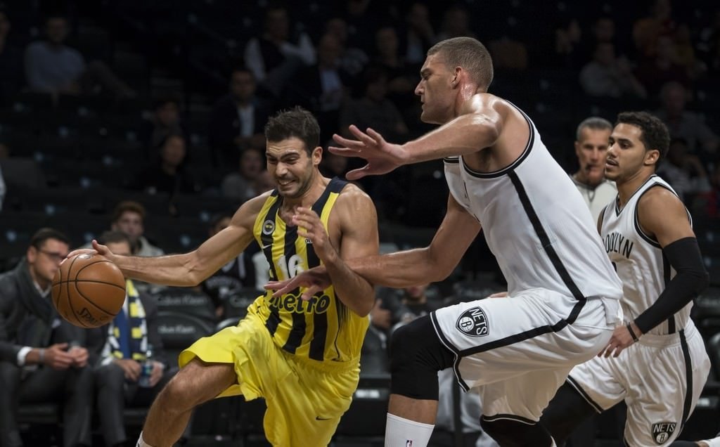 Fenerbahçe’den tarihi zafer