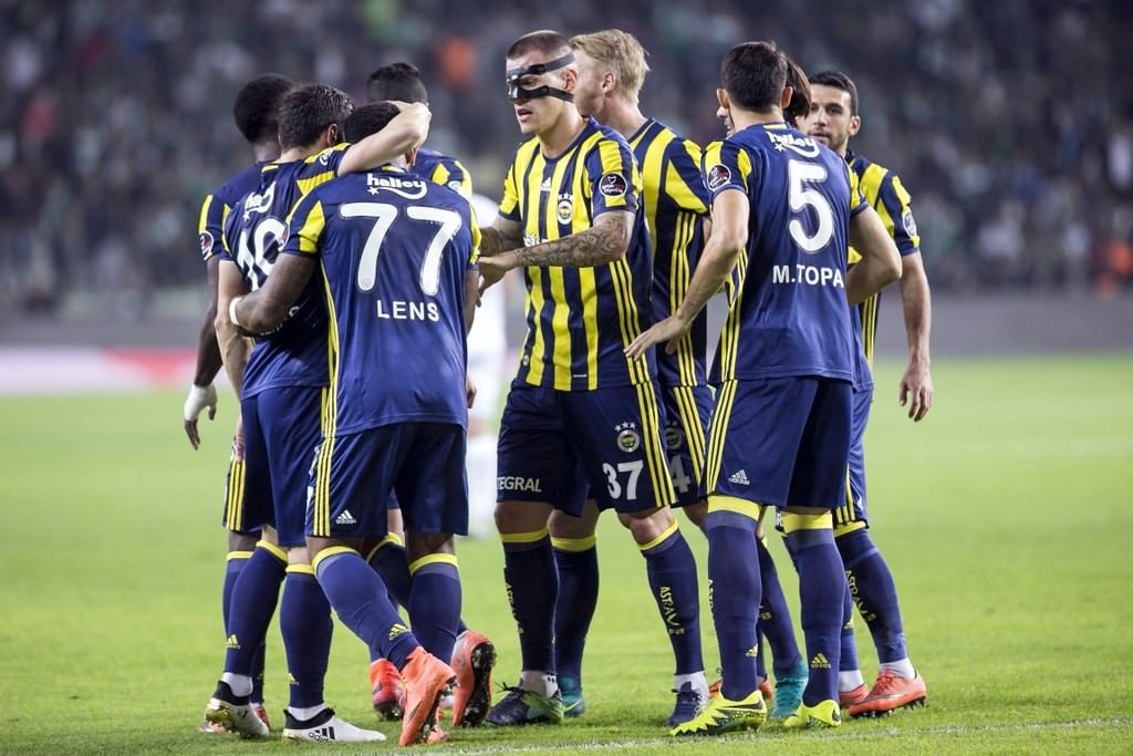 Fenerbahçe, Konya’da kendine geldi