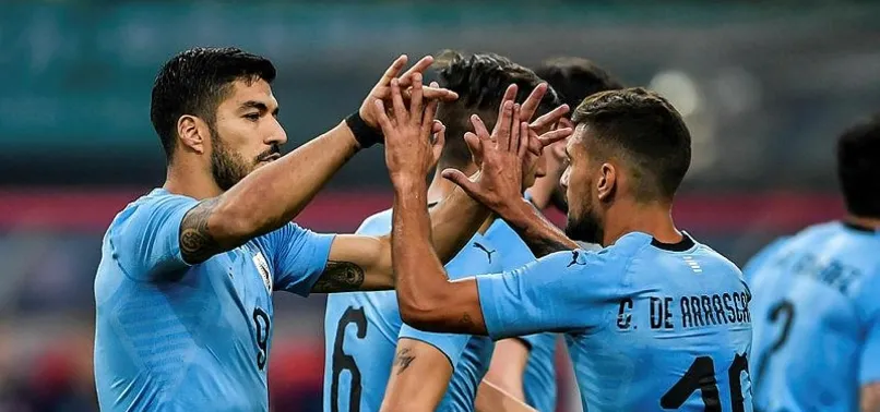 Musleralı Uruguay finale çıktı: 2-0