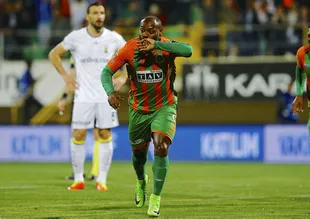 Vagner Love bombası patlıyor