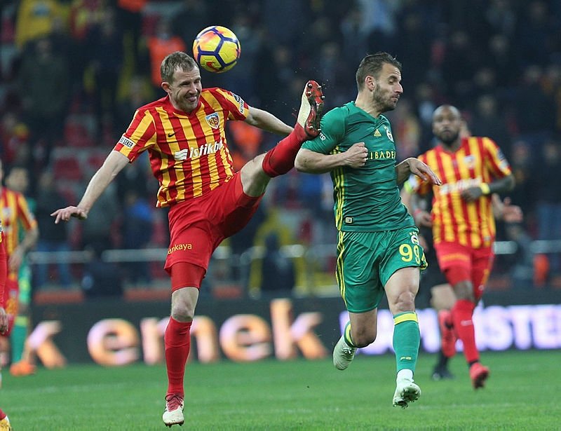 Soldado mu? Negredo mu?