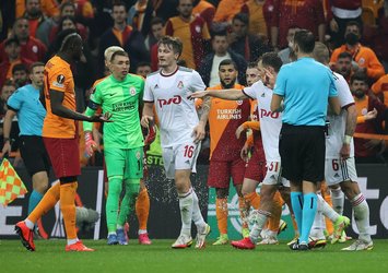 G.Saray - Lokomotiv maçında kural hatası iddiası! Maç tekrar edilecek mi?