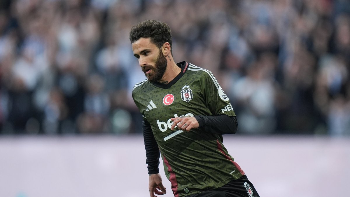 Spor yazarları Beşiktaş - Adana Demirspor maçını yorumladı! Spor yazarları Beşiktaş - Adana Demirspor maçını yorumladı!