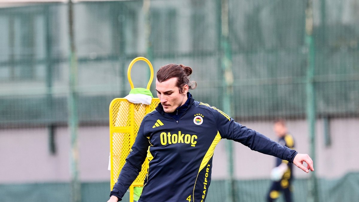 Fenerbahçe, FCSB maçının hazırlıklarına başladı