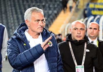 F.Bahçe'ye İngiliz sol bek! Mourinho en çok onu istiyor