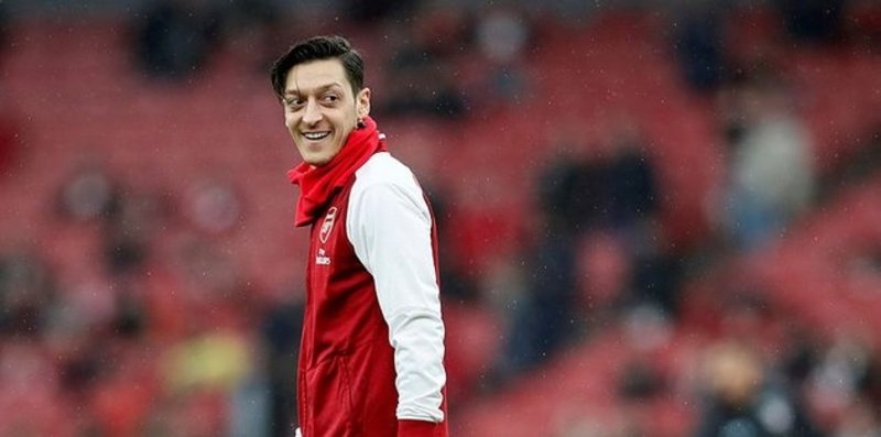 Mesut Özil’in menajerinden Hoeness’e çok sert yanıt