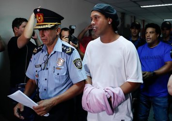 Esareti son buldu! Ronaldinho serbest bırakıldı