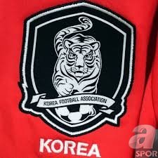 Futbolda hangi ligler ertelendi? Hangi ligler seyircisiz oynanacak?