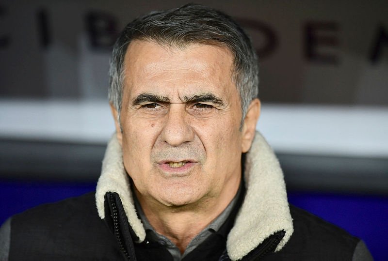 Şenol Güneş  Ersun Yanal’a karşı üstün