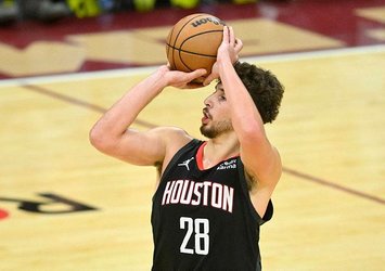 Alperen rekor kırdı Rockets kazandı!