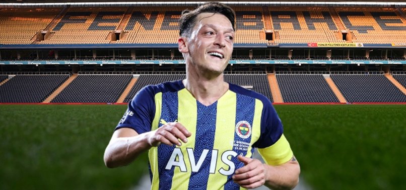 Mesut Özil futbol dünyasının en ünlü ilk 10'u' listesine girdi!