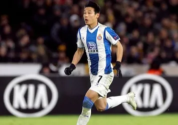 Çinli Wu Lei kapıları kapattı