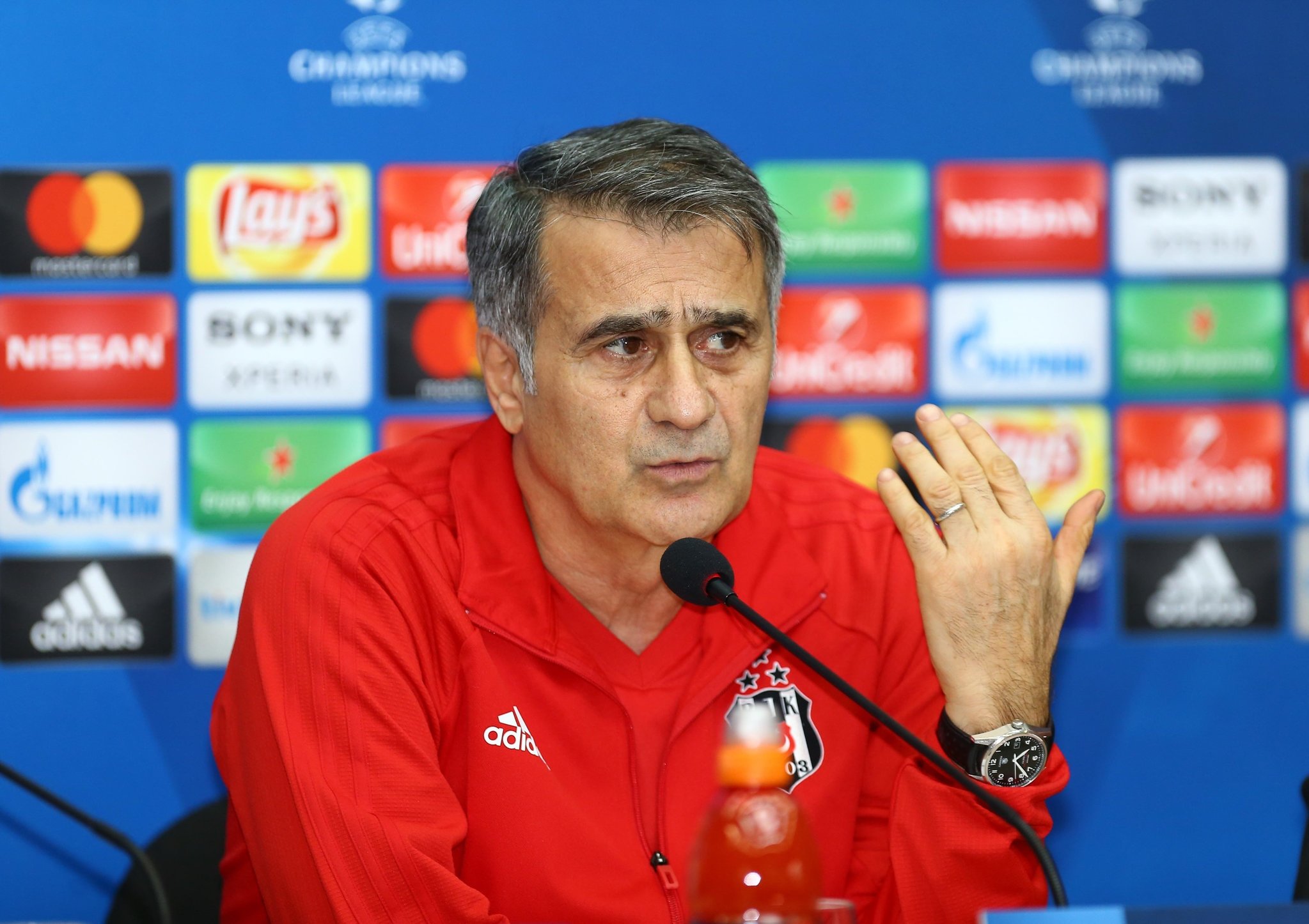 Beşiktaş’ta revizyon!