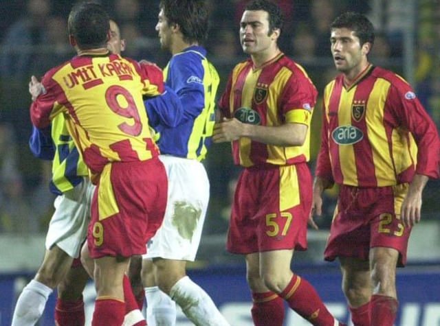 Fenerbahçe - Galatasaray derbilerinin en özel kareleri