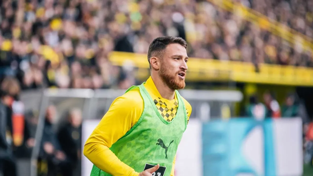 Salih Özcan Beşiktaş için İstanbul'a geliyor! Kulüp transferi duyurdu