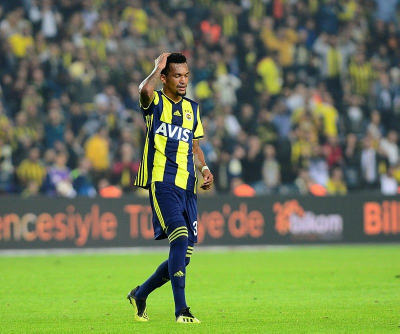 Fenerbahçe’ye büyük şok!