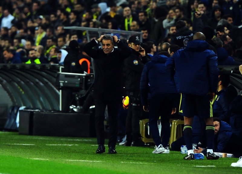 UEFA’dan Fenerbahçe’ye ağır yaptırım!