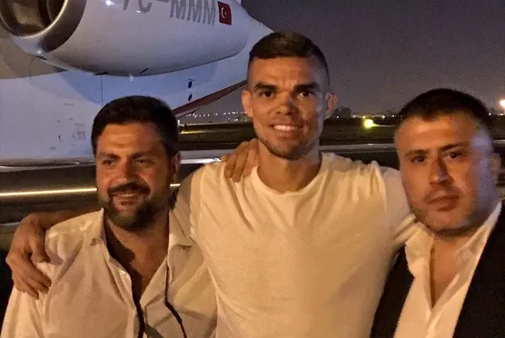 Pepe transferi Avrupa'yı salladı