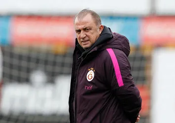 Fatih Terim'den sürpriz karar
