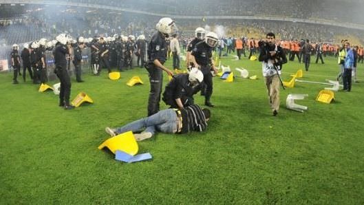 Selçuk Dereli’den Fenerbahçelileri çıldırtan tweet!