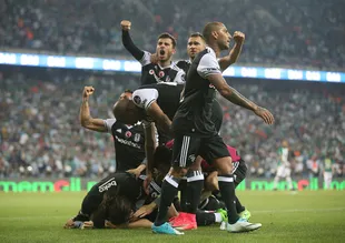 Beşiktaş'ta 3 yıldıza müthiş prim