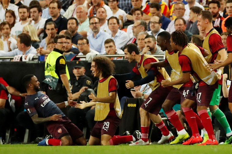 Valencia - Arsenal maçında şok kavga! İşte o anlar...