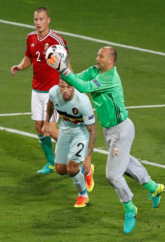 Gabor Kiraly niçin eşofman giyiyor?