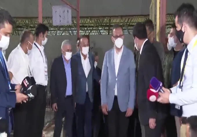 Çavuşoğlu ve Kasapoğlu Türkiye-Azerbaycan maçı sonrası konuştu!